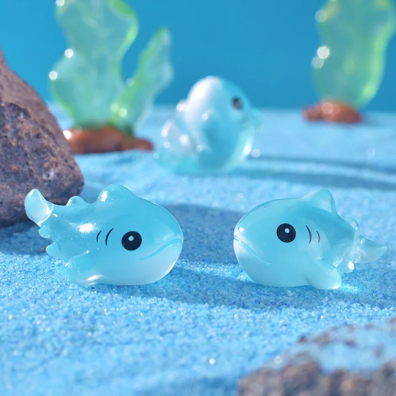 4pcs Luminous Shark Ornament S - Aquarium Fish Shark review and price